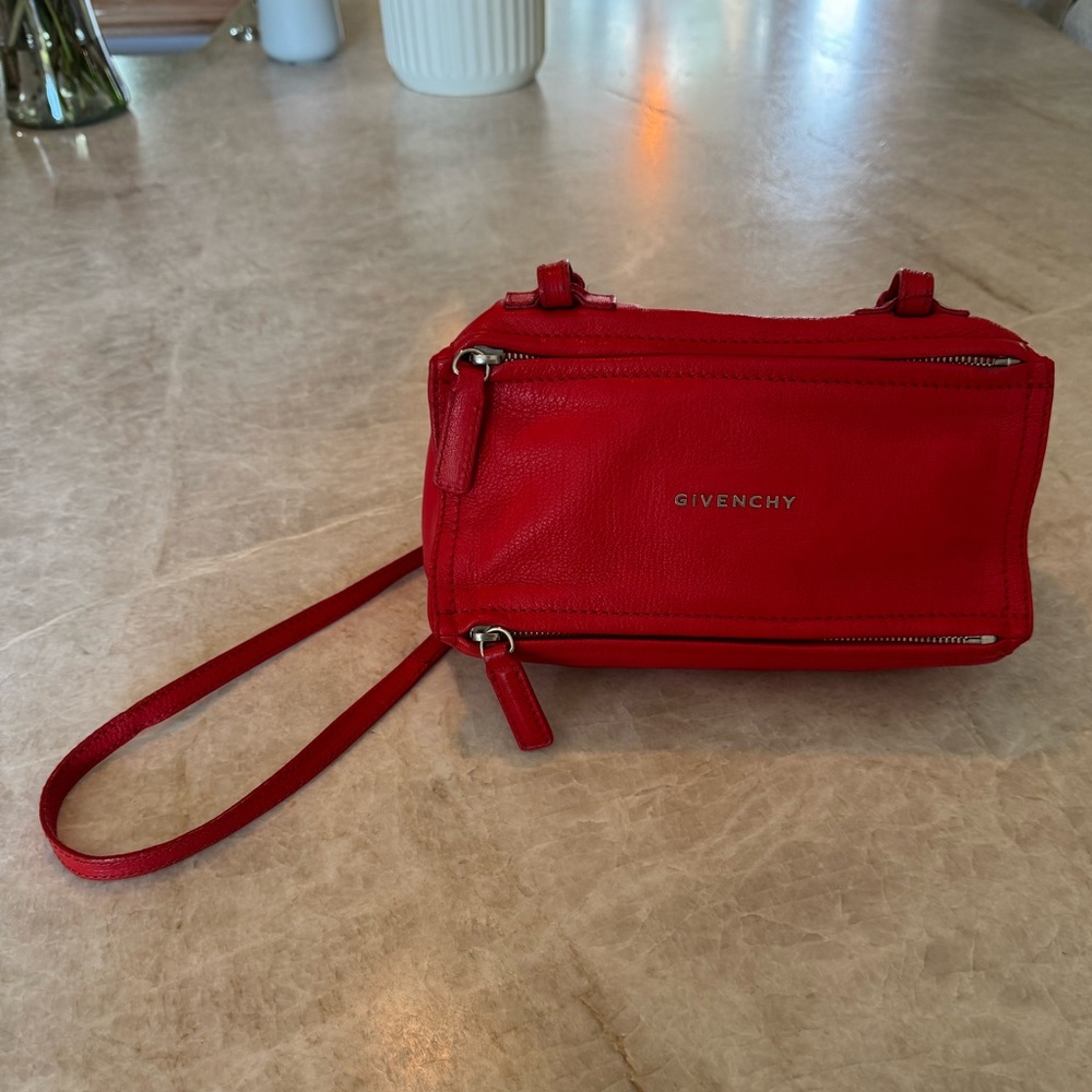 Givenchy “ Mini “ Pandora